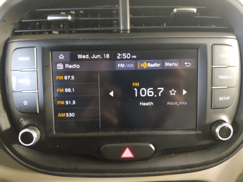 Used 2023 Kia Soul LX w/ LX Technology Package image 25