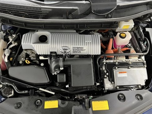 Used 2012 Toyota Prius V Two image 19