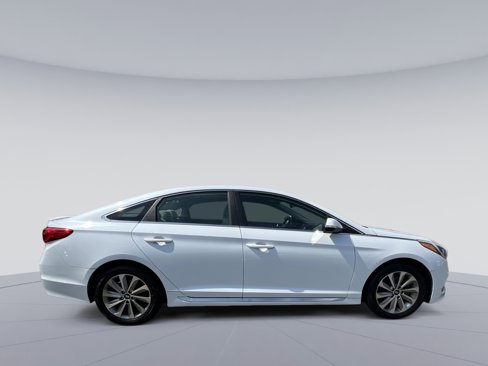Used 2015 Hyundai Sonata Sport image 10