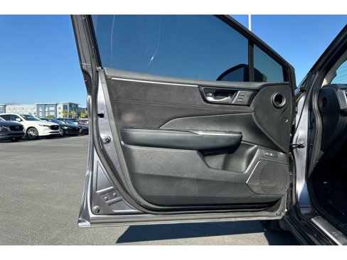 Used 2018 Honda Clarity Touring image 11