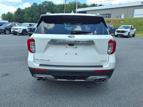 Certified 2022 Ford Explorer Platinum w/ Equipment Group 601A image 3