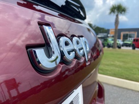 Certified 2021 Jeep Grand Cherokee Limited image 8