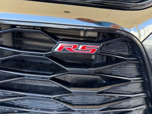Used 2023 Chevrolet TrailBlazer RS w/ Sun and Liftgate Package image 3
