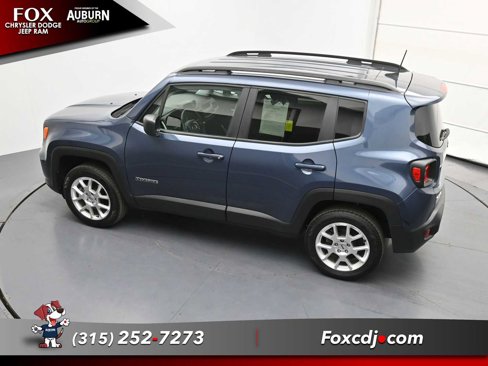 Used 2022 Jeep Renegade Latitude image 24