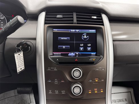 Used 2013 Ford Edge SEL image 24