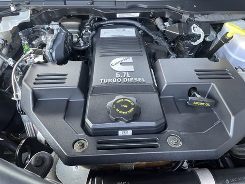 Used 2020 RAM 3500 Laramie image 17