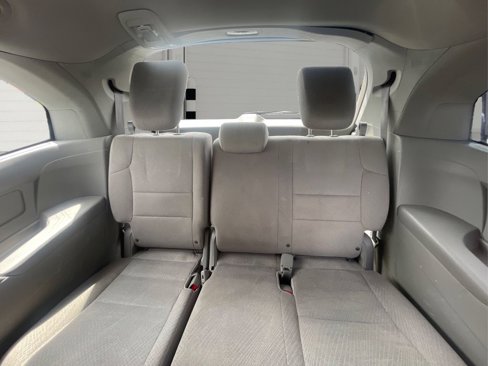 Used 2016 Honda Odyssey SE image 13