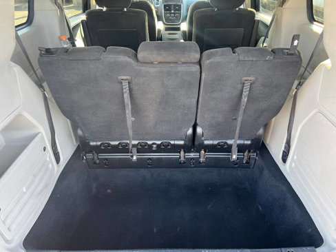 Used 2015 Dodge Grand Caravan SE w/ Quick Order Package 29E SE image 19
