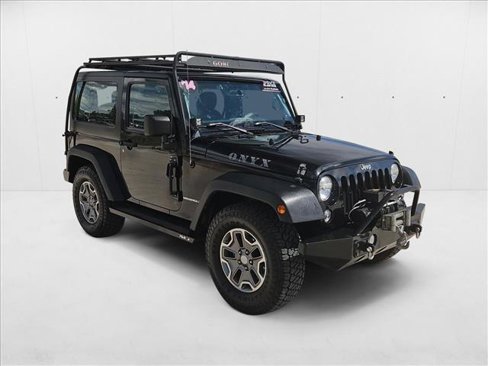 Used 2014 Jeep Wrangler Rubicon w/ Power Convenience Group image 3