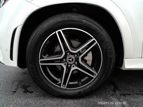 Certified 2023 Mercedes-Benz GLE 350 4MATIC image 9