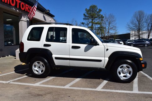 Used 2007 Jeep Liberty Sport w/ Off Road Group image 6