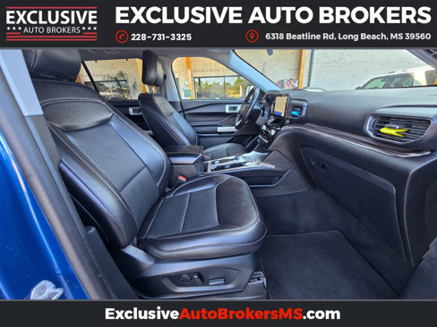 Used 2022 Ford Explorer Limited image 11