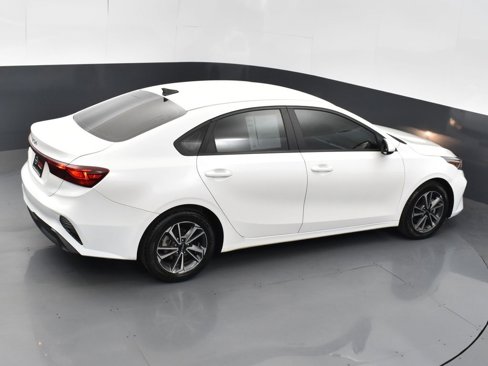 Used 2023 Kia Forte LXS image 49