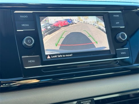 Certified 2022 Volkswagen Taos S image 23