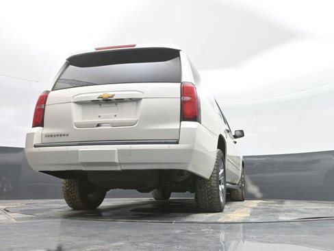 Used 2015 Chevrolet Suburban LTZ image 36