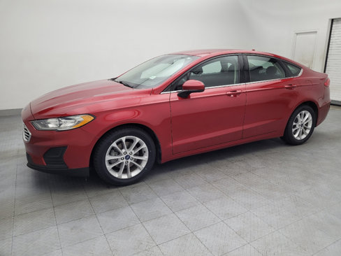 Used 2020 Ford Fusion SE image 2
