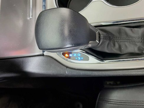 Used 2019 Jeep Grand Cherokee Altitude image 15