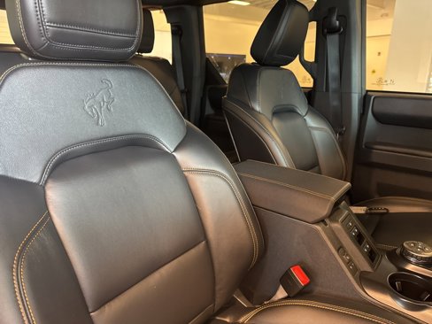 Used 2024 Ford Bronco Badlands image 27