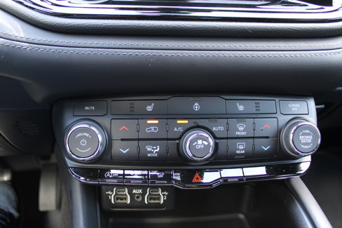 Used 2023 Dodge Durango SXT image 21