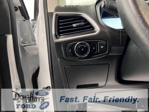 Used 2024 Ford Edge SEL image 26