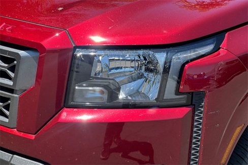 Used 2022 Nissan Frontier SV image 48