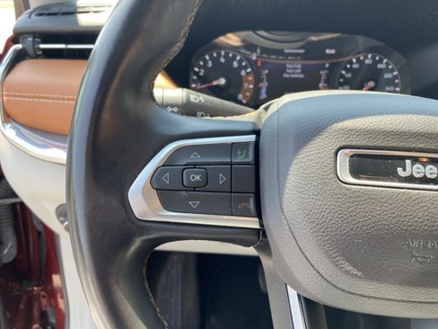 Used 2022 Jeep Compass Limited w/ Sun and Sound Group image 25
