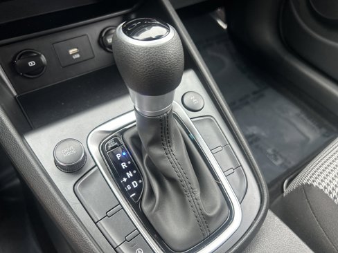 Certified 2023 Hyundai Kona SE image 24