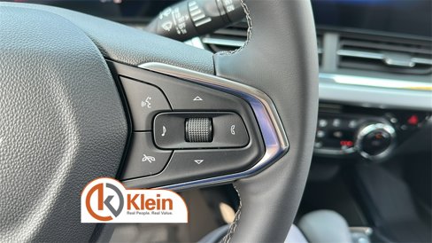 New 2025 Chevrolet Trax LT w/ LT Convenience Package image 17