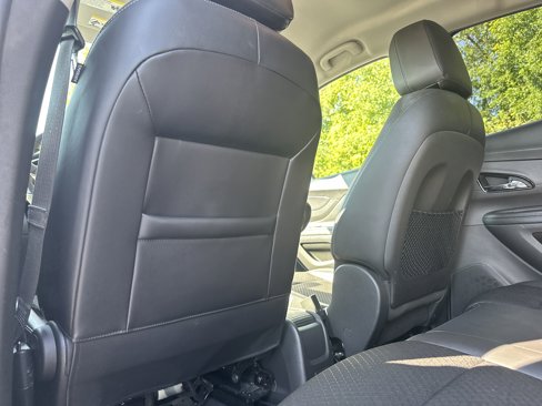 Used 2019 Buick Encore Preferred image 27