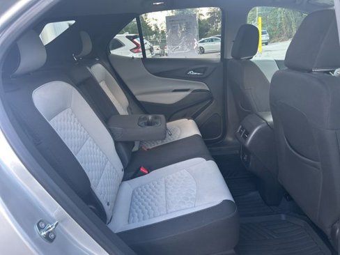 Used 2020 Chevrolet Equinox LS w/ LS Convenience Package image 31