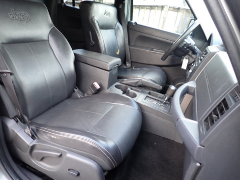 Used 2012 Jeep Liberty Sport image 34