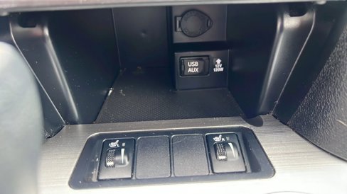 Used 2012 Toyota Camry XLE image 25