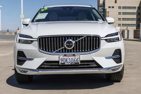Used 2023 Volvo XC60 B5 Plus w/ Climate Package image 2