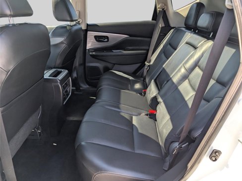 Used 2018 Nissan Murano Platinum image 16
