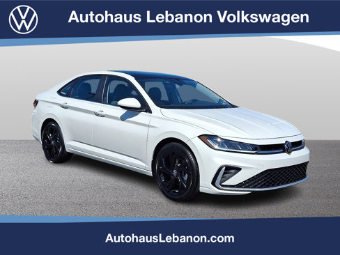 New 2025 Volkswagen Jetta SE image 1