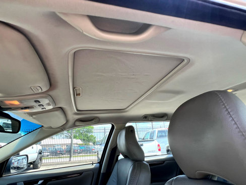 Used 2002 Volvo V70 Cross Country image 58