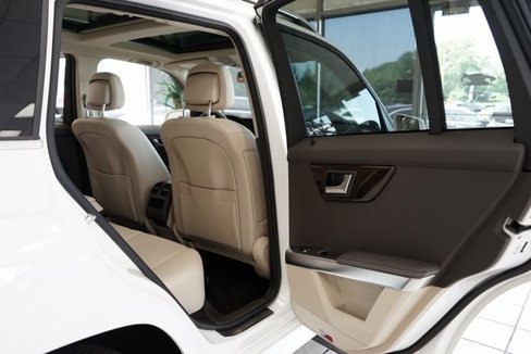Used 2013 Mercedes-Benz GLK 350 4MATIC image 44