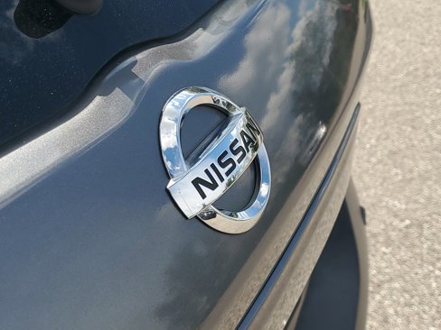 Certified 2020 Nissan Kicks SV image 5