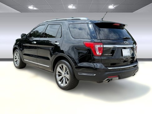 Used 2018 Ford Explorer Limited image 3