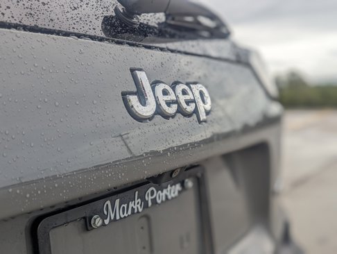 Used 2019 Jeep Cherokee Latitude Plus w/ Cold Weather Group image 11