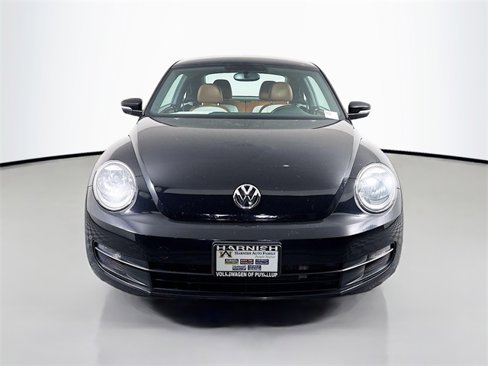 Used 2016 Volkswagen Beetle 1.8T Classic image 2