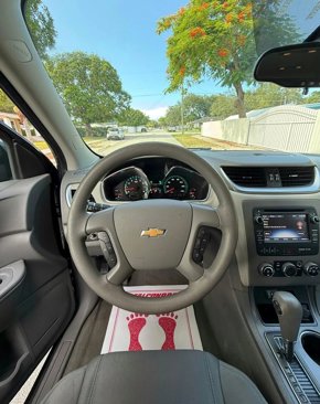 Used 2015 Chevrolet Traverse LS image 10