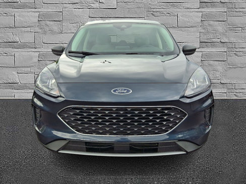 Certified 2022 Ford Escape SE w/ Convenience Package image 3