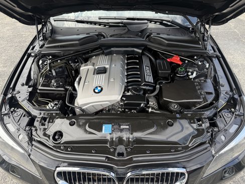 Used 2006 BMW 525i Sedan image 38