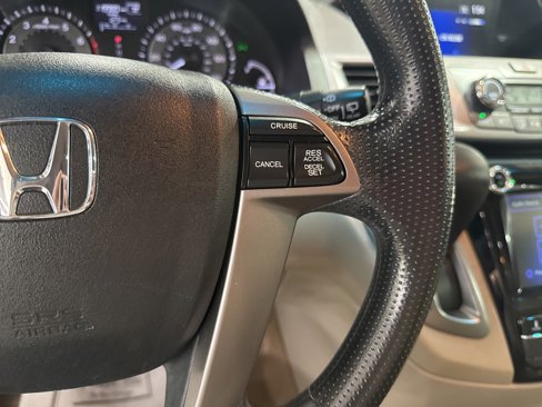Used 2016 Honda Odyssey SE image 18