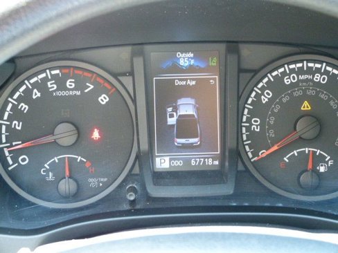 Used 2021 Toyota Tacoma SR image 38