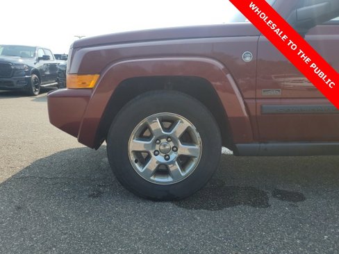 Used 2007 Jeep Commander Sport image 9