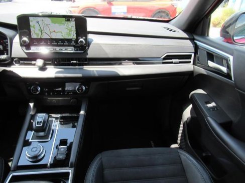 Used 2023 Mitsubishi Outlander SE image 15