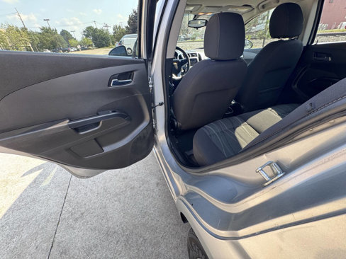 Used 2020 Chevrolet Sonic LT image 16