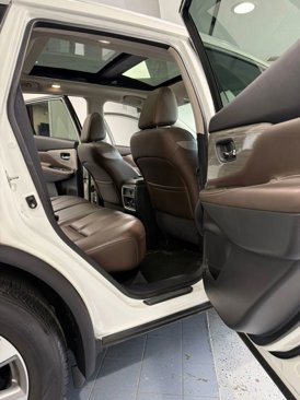 Used 2015 Nissan Murano SL w/ SL Technology Package image 10